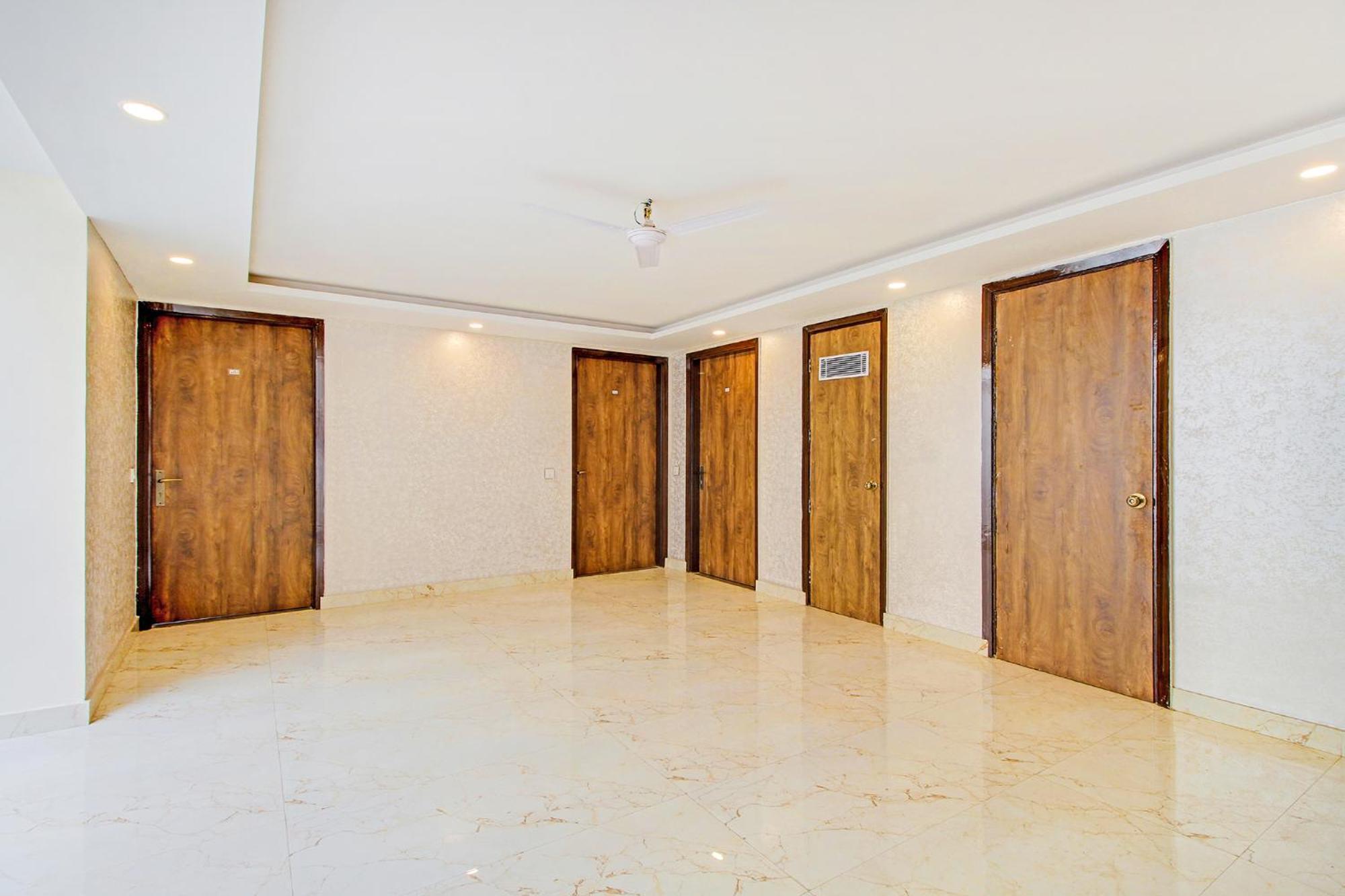 Fabhotel Soft Petals Гургаон Экстерьер фото