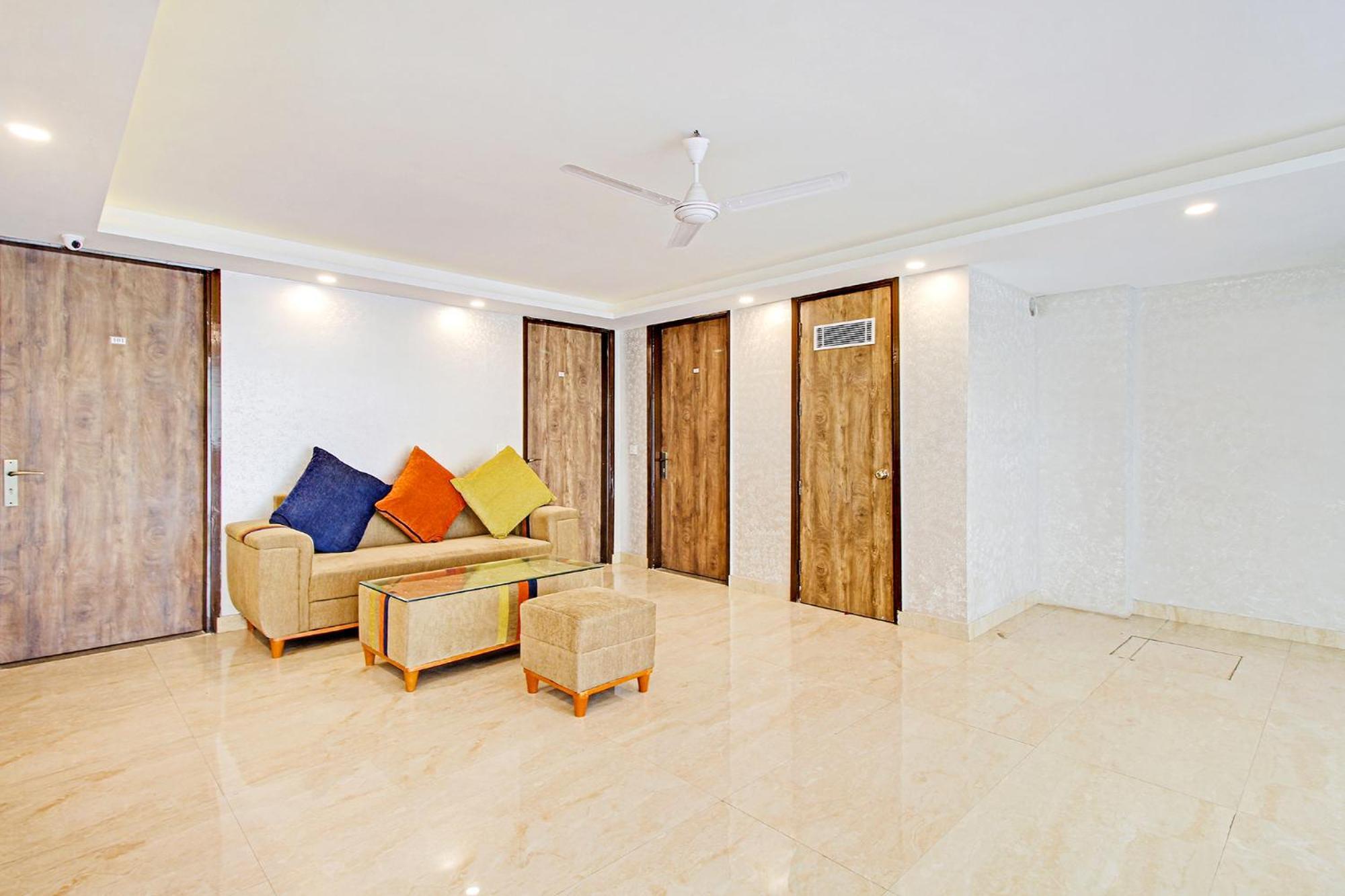 Fabhotel Soft Petals Гургаон Экстерьер фото